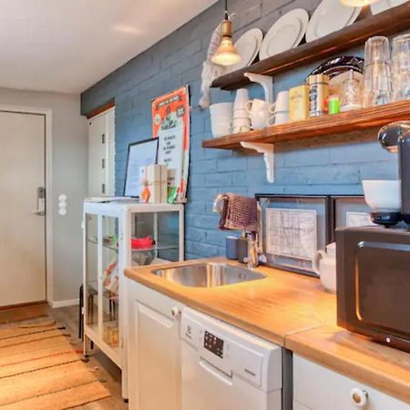 Beautiful Home Away From Home Near Stockholm City Saltsjöbaden Exterior foto