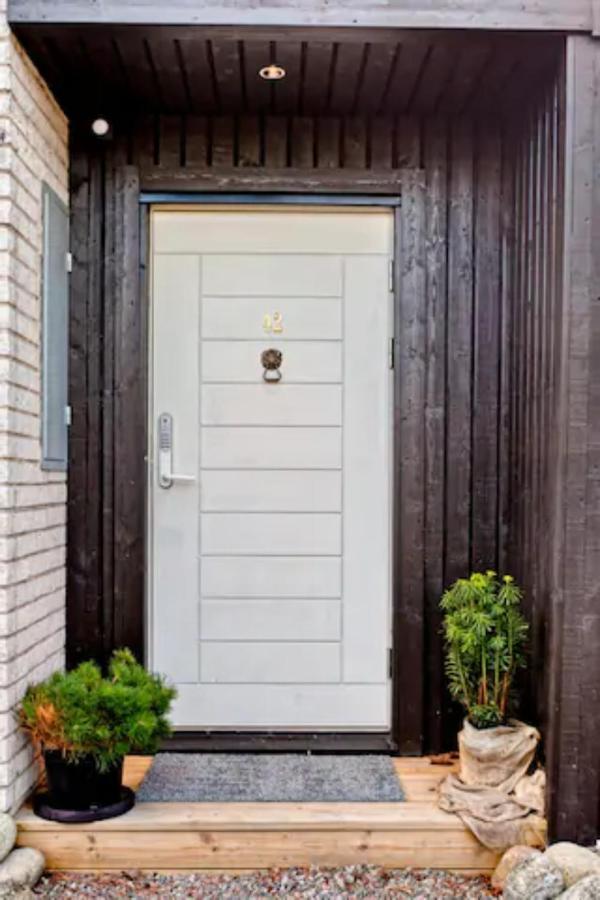 Beautiful Home Away From Home Near Stockholm City Saltsjöbaden Exterior foto